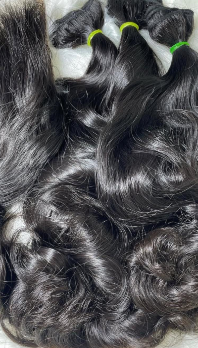 Coconut Kiss Curls